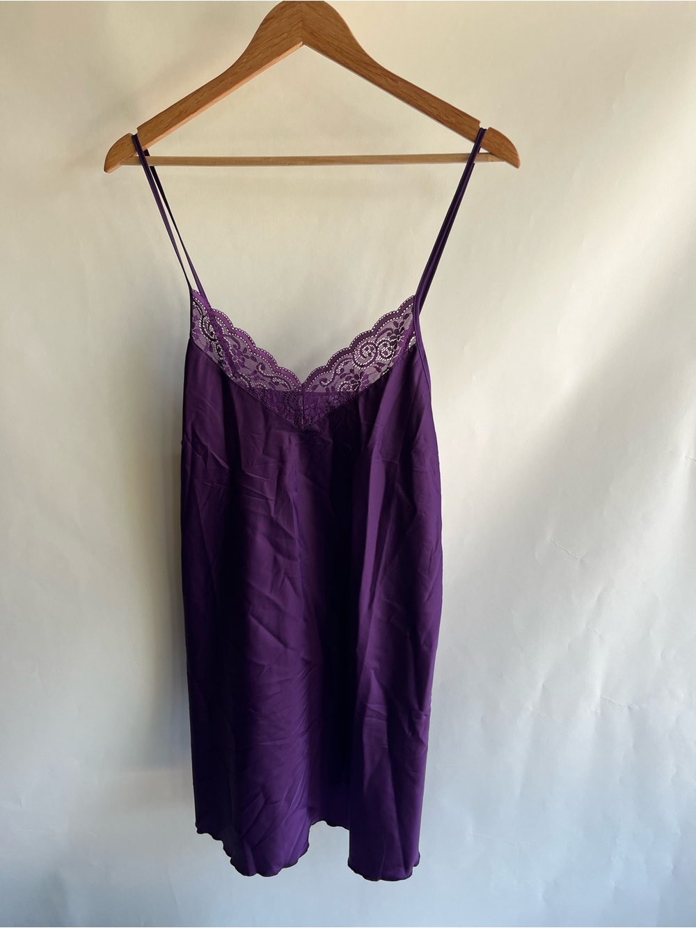 Ekouaer Satin Lace Gown Sz 2XL Purple Lilac Plum Chemise Slip EUC Women’s